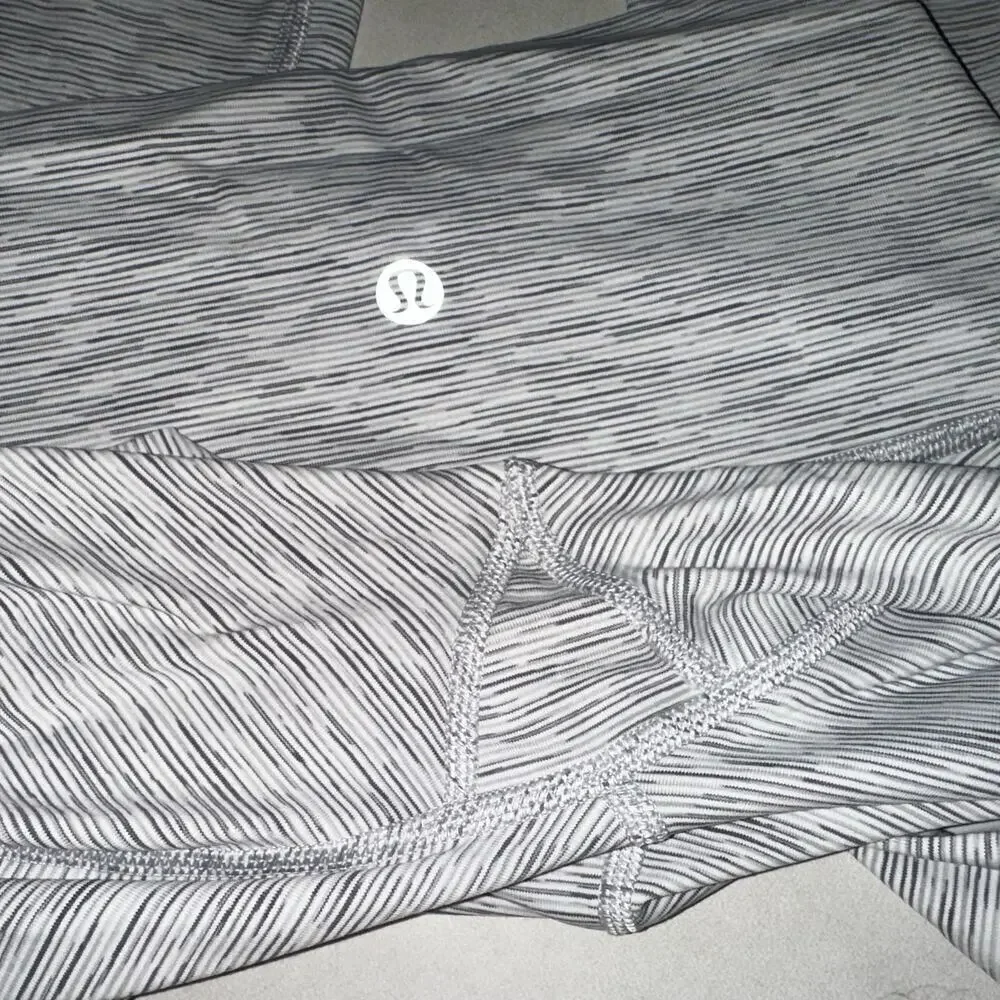 Lululemon Wunder Under High-Rise Striped 7/8 Tight Luxtreme Women's Size 2